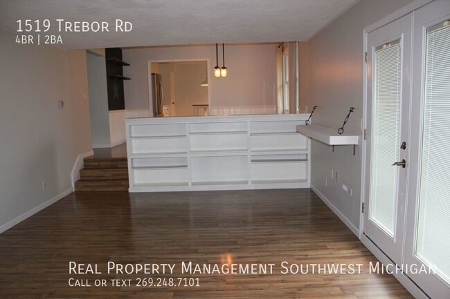 Building Photo - 1519 Trebor Rd