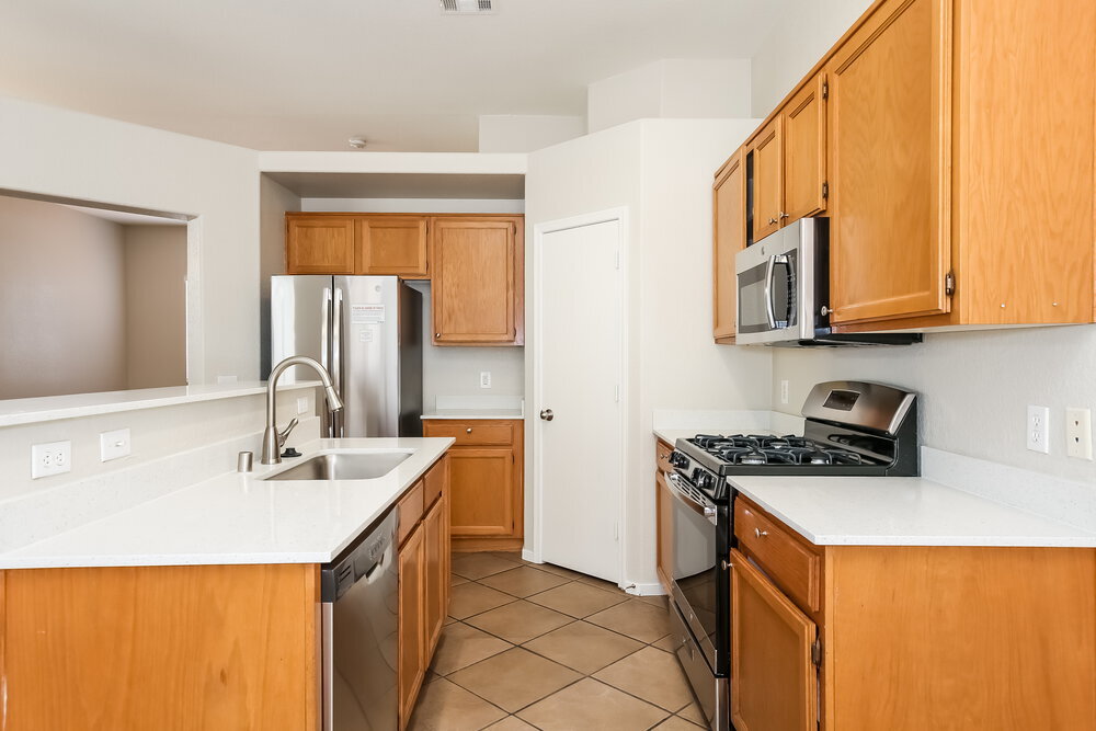 Building Photo - 2114 Heritage Ridge Ave