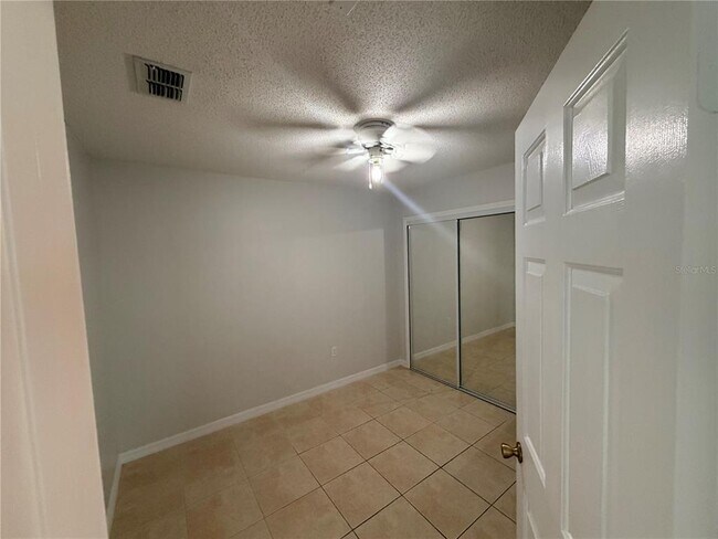 Building Photo - 2411 Kam Ct