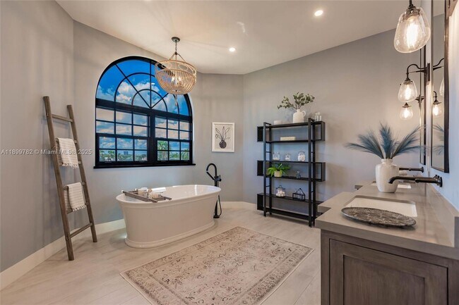 Building Photo - 117 Ocean Key Way