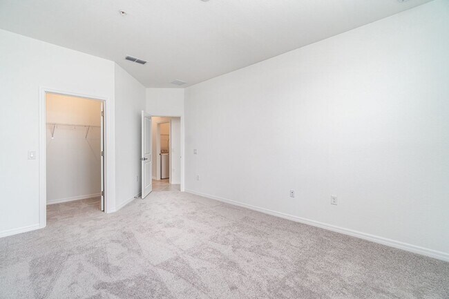 Building Photo - 15194 Bluffton Ln
