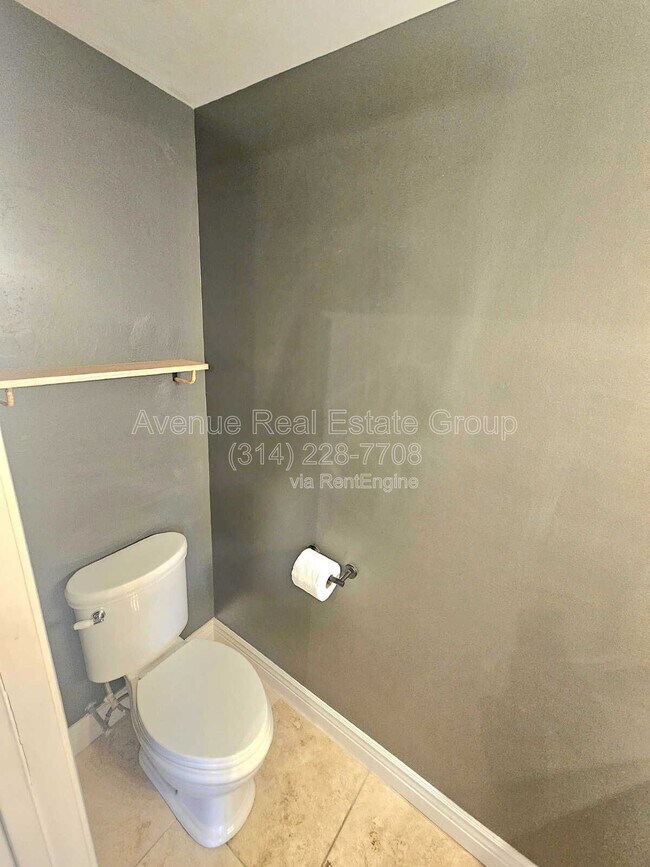 Building Photo - 4322 Maryland Ave