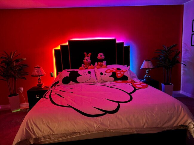 Building Photo - 1263 Blue Paradise Wy