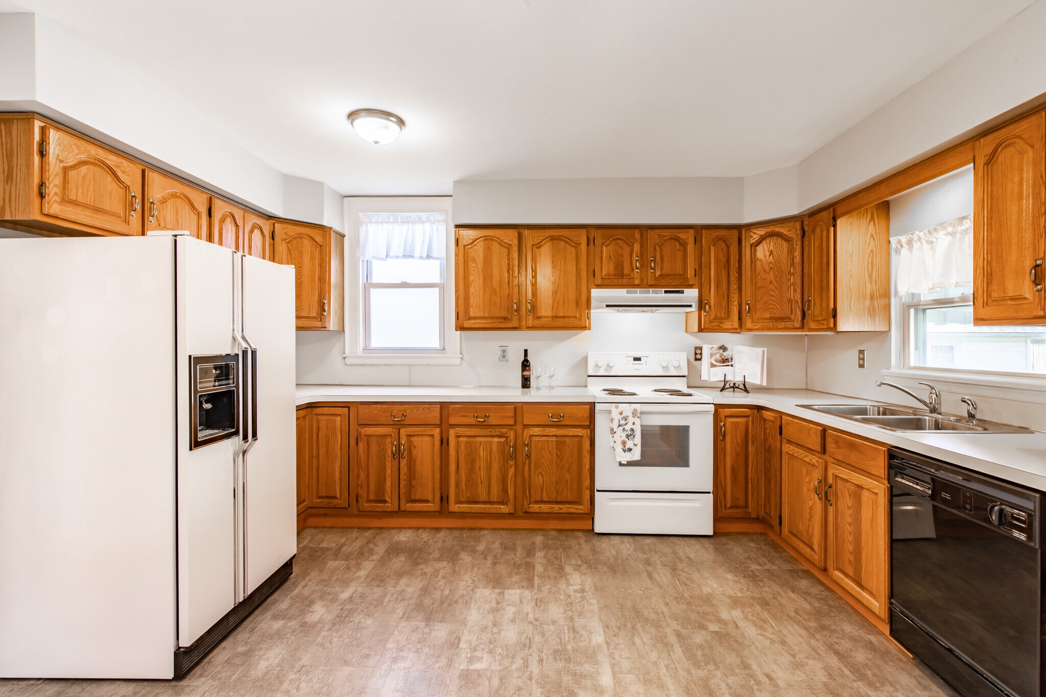 Building Photo - 1617 Cloverleaf St