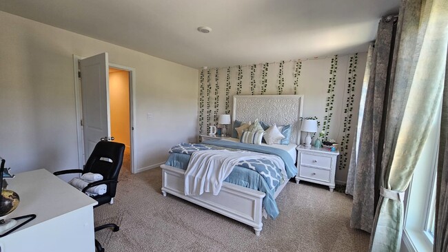 Building Photo - 1657 Pendula Ln