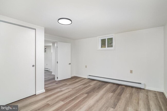 Building Photo - 509 9th St