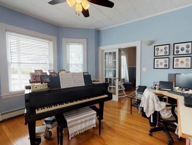 Building Photo - 180 Hammond St