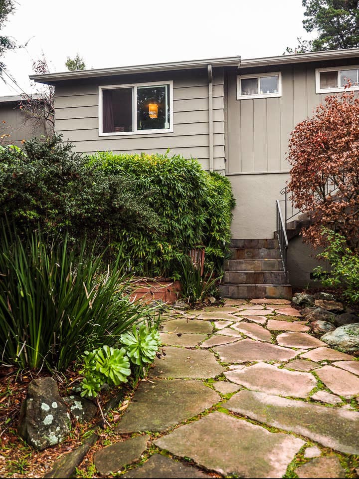 Building Photo - 4001 Fariss Ln