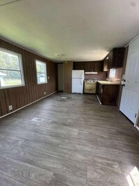 Building Photo - 3489 W 100 S