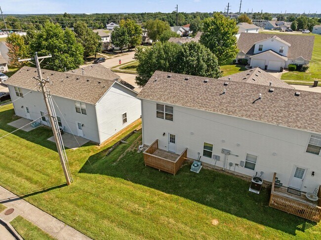 Building Photo - 3505-3507 La Mesa Dr.