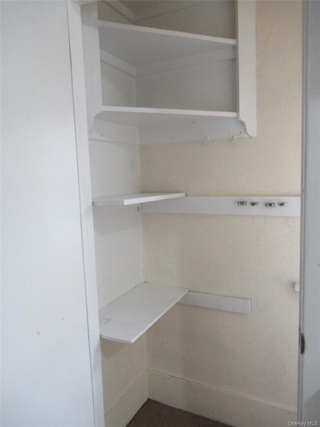 Building Photo - 26 Glass St