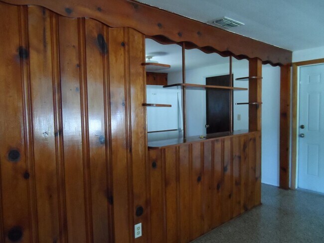 Building Photo - ADORABLE DEBARY HOME FOR MORE INFORMATION CONTACT KAREN GUARDINO, REALTOR 386-747-9295