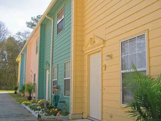 Greenbriar Townhomes Kingsland Ga Apartment Finder Greenbriar Townhomes