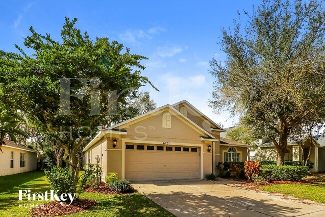 Building Photo - 6201 Gannetdale Dr