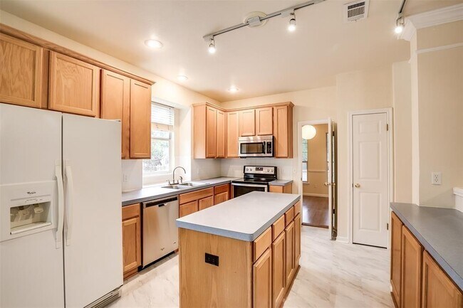 Building Photo - 6500 Abilene Trail
