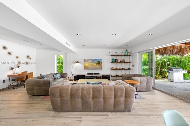 Building Photo - 741 86th St