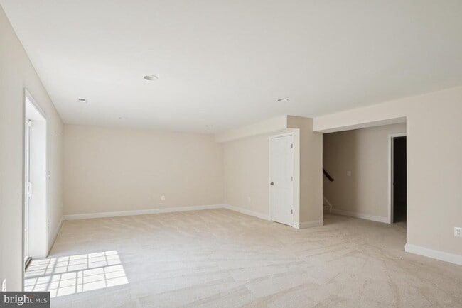 Building Photo - 4917 Quixote Ct