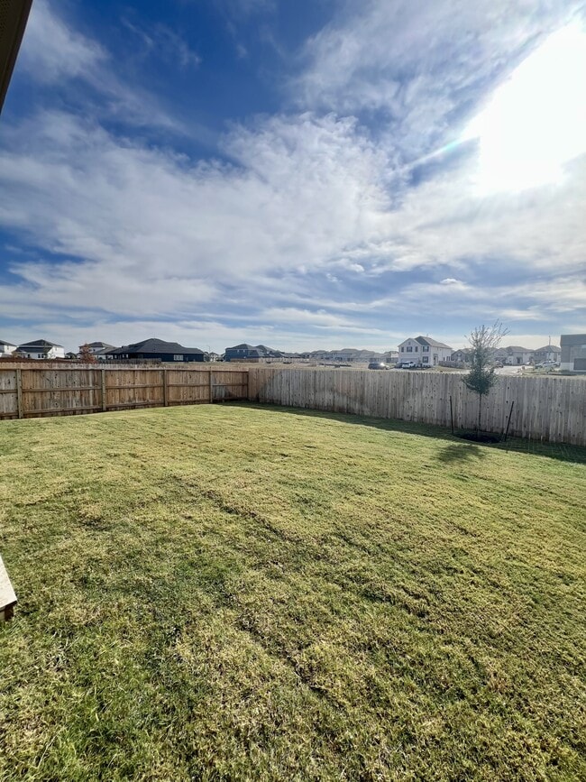 Building Photo - 14426 Daphne Bnd