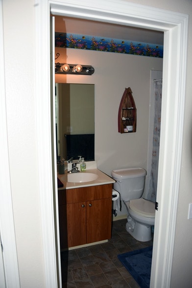 2nd full bath - 91-201 Ho'Oka'Ahea Pl
