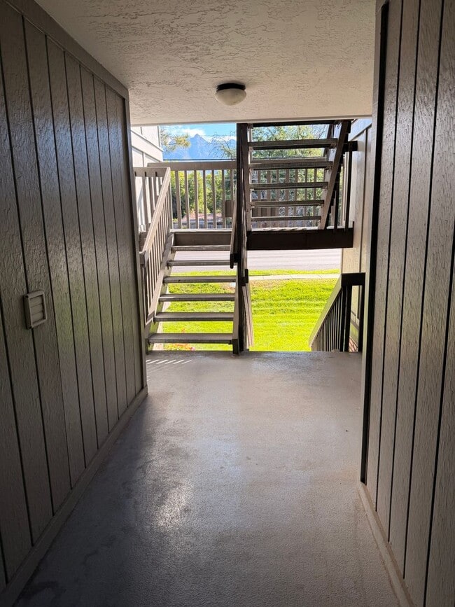 Building Photo - 5710 S 900 E