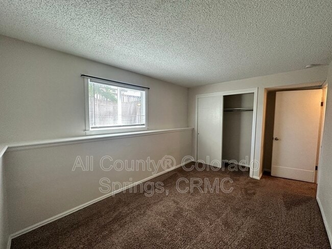 Building Photo - 1153 Keith Dr