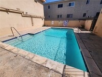 Building Photo - 7925 Vineland Ave