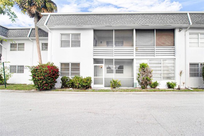 Building Photo - 6505 Winfield Blvd