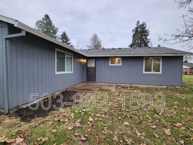 Building Photo - 1829 NE 23rd Ct