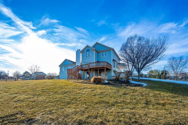 Building Photo - WELLER ESTATES