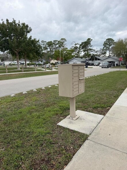 Building Photo - 14007 Veronica Ct