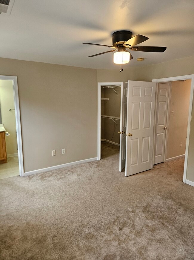 Building Photo - 77 Riparian Ln