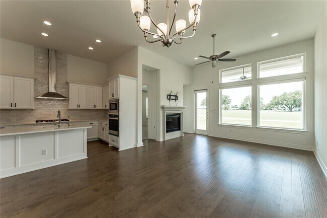Building Photo - 152 Limestone Dr