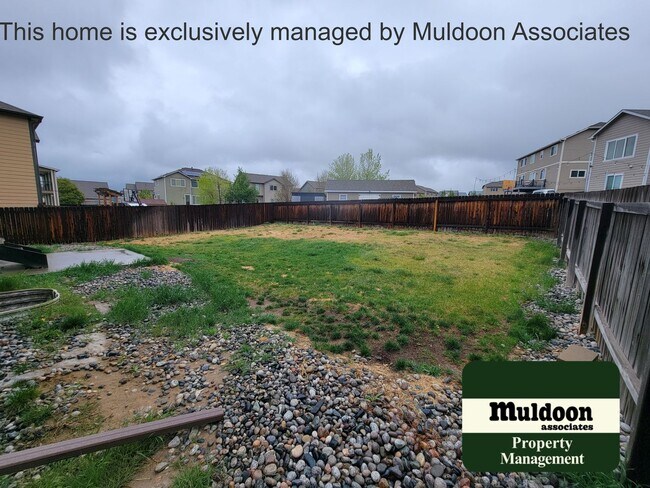 Building Photo - ? Bright & Spacious 3-Bedroom Home w/ 3-Car Garage