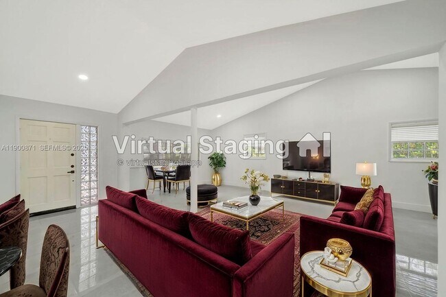 Building Photo - 840 NE 182nd St