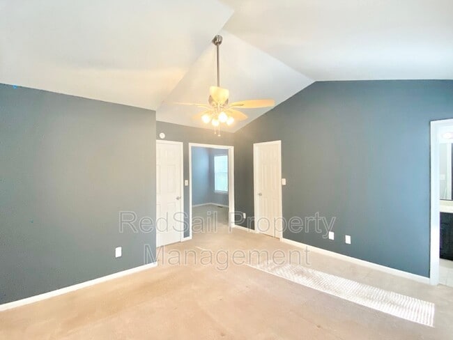 Building Photo - 41 Creekstone Dr