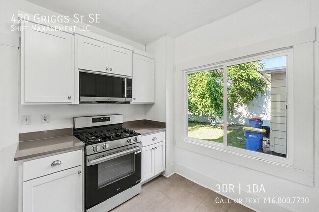 Building Photo - 420 Griggs St SE