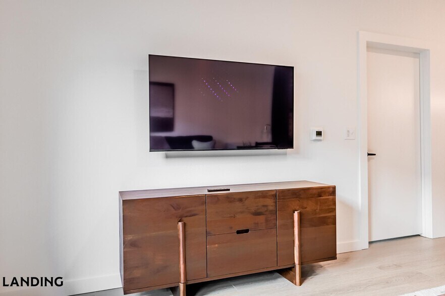 Building Photo - 2623 Keene St