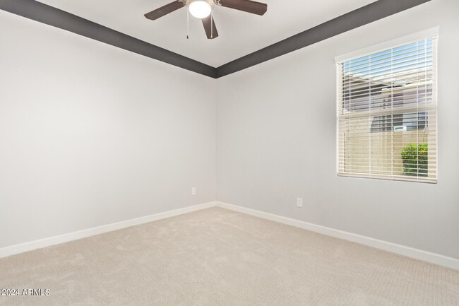 Building Photo - 9746 E Tumbleweed Ave