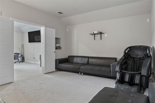 Building Photo - 13101 Scissortail Dr