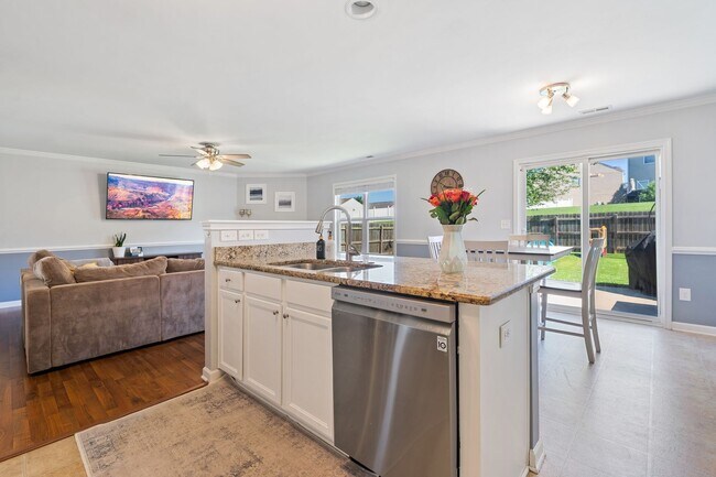 Building Photo - 110 Bray Dr