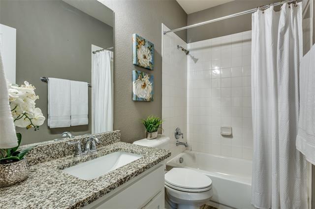 Building Photo - 8205 San Bernard Trl