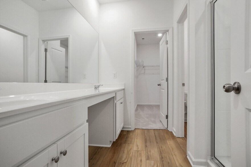 Building Photo - 3853 Rustic Barn Wy