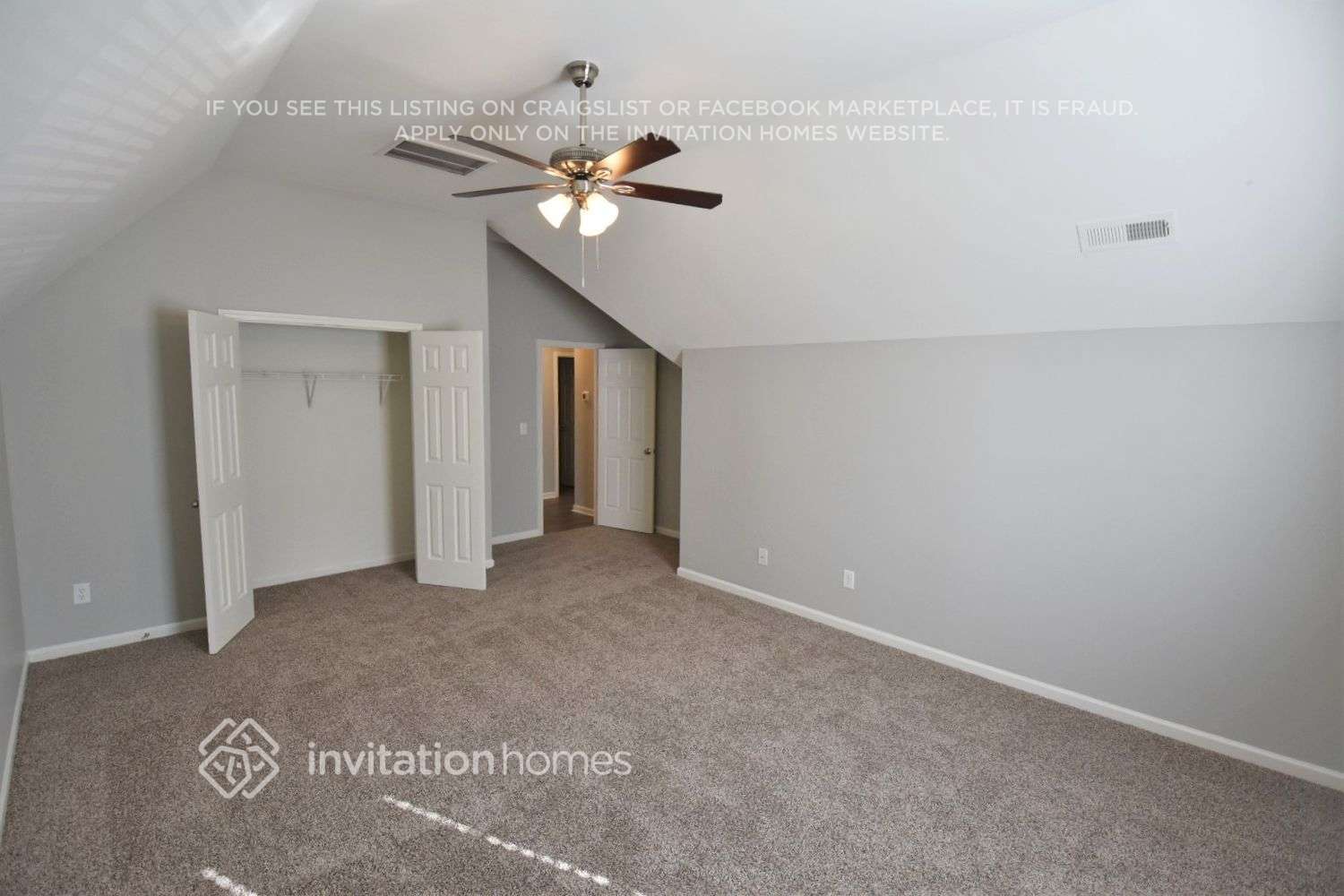 Building Photo - 5212 Sunriver Rd