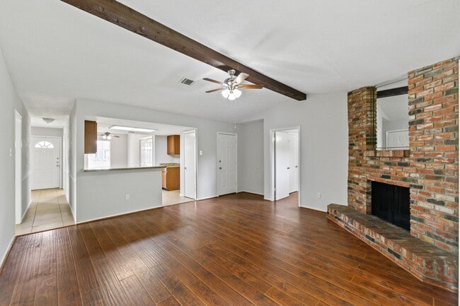 Building Photo - 3308 Kathryn Cir