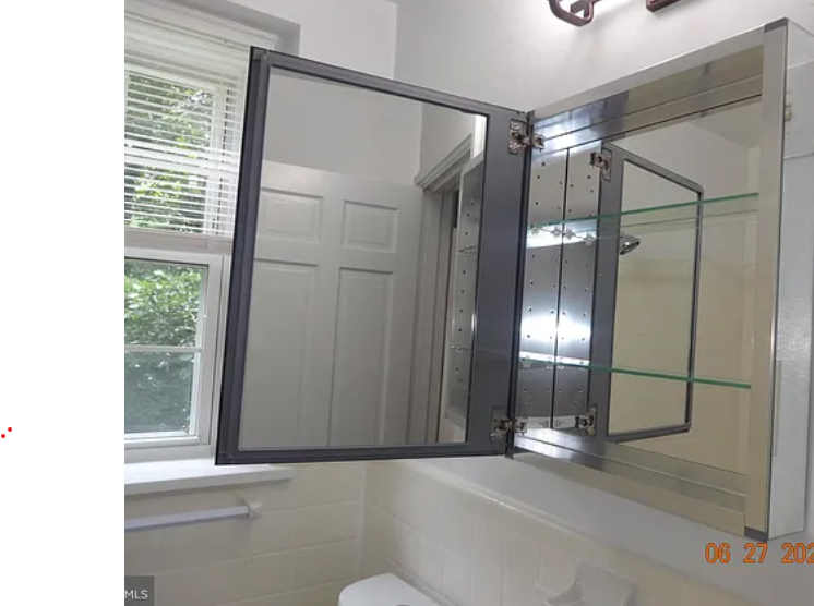 Building Photo - 2824 31st St SE