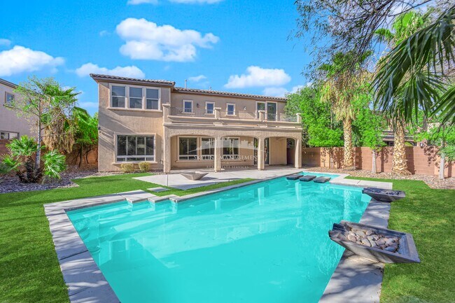 Building Photo - 8445 Cambrils Ave
