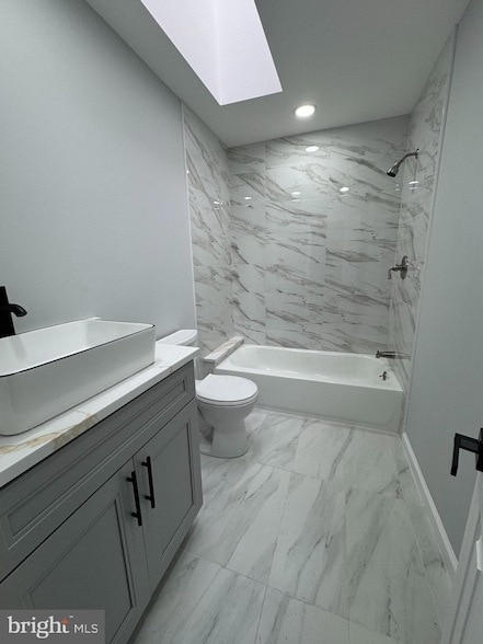 Building Photo - 2755 N Dover St