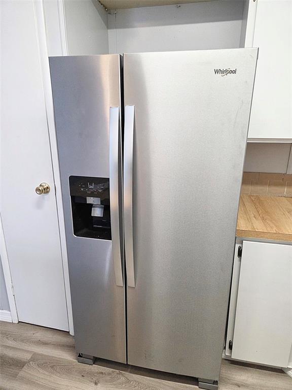 Building Photo - 1077 Quail Dr