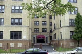 Building Photo - The Eagle