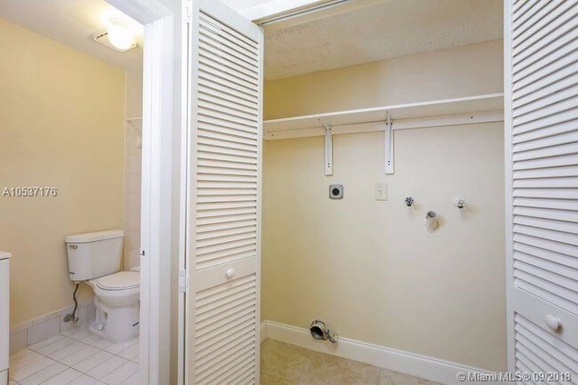 Building Photo - 13950 SW 160th Terrace